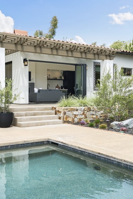 Backyard pool house and outdoor living space, San Diego residential project